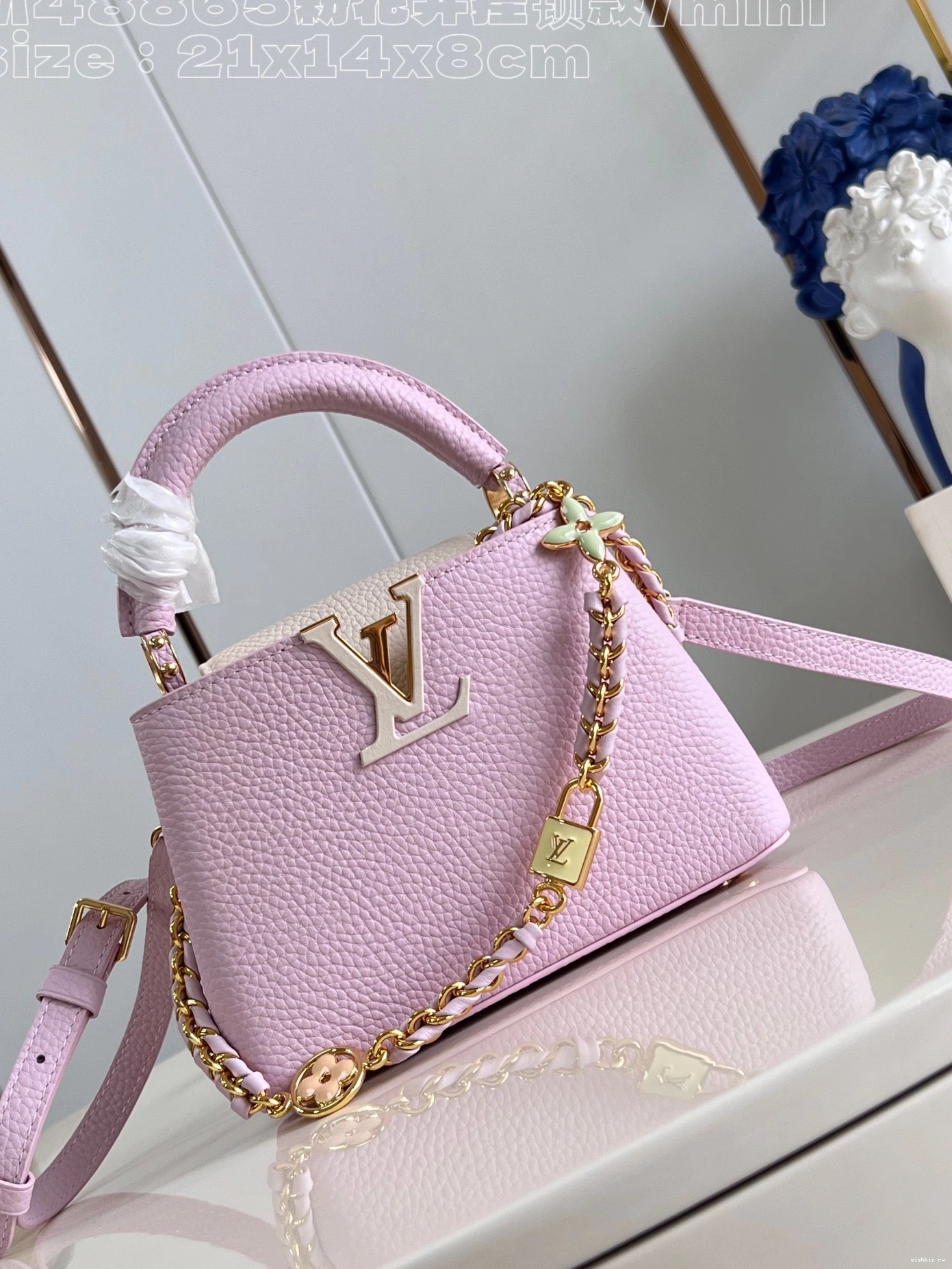 WIS MINI-21*14*8CM VUITTON CAPUCINES LOUIS 0208